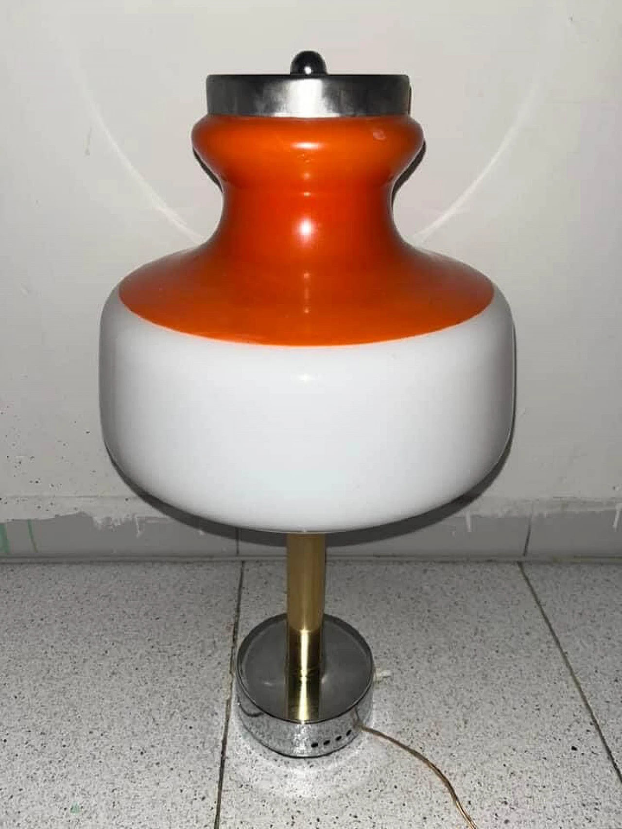 Glass table lamp in orange and white with metal structure, 1960s 7