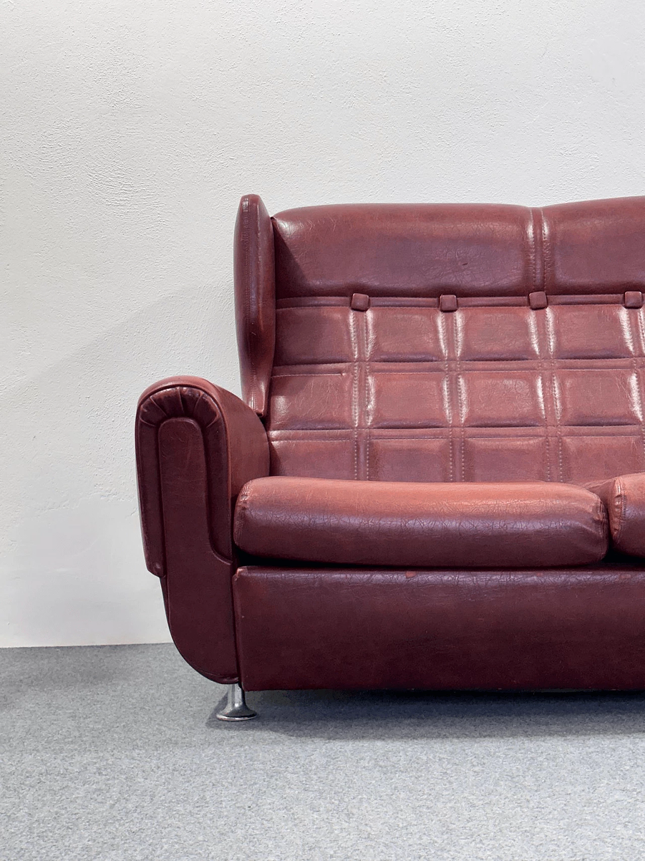 Danish three-seater leather sofa, 1970s 4