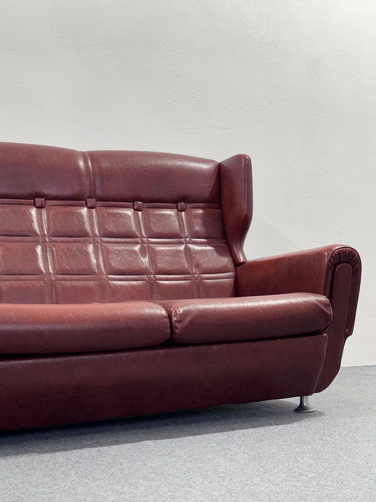 Danish three-seater leather sofa, 1970s 5