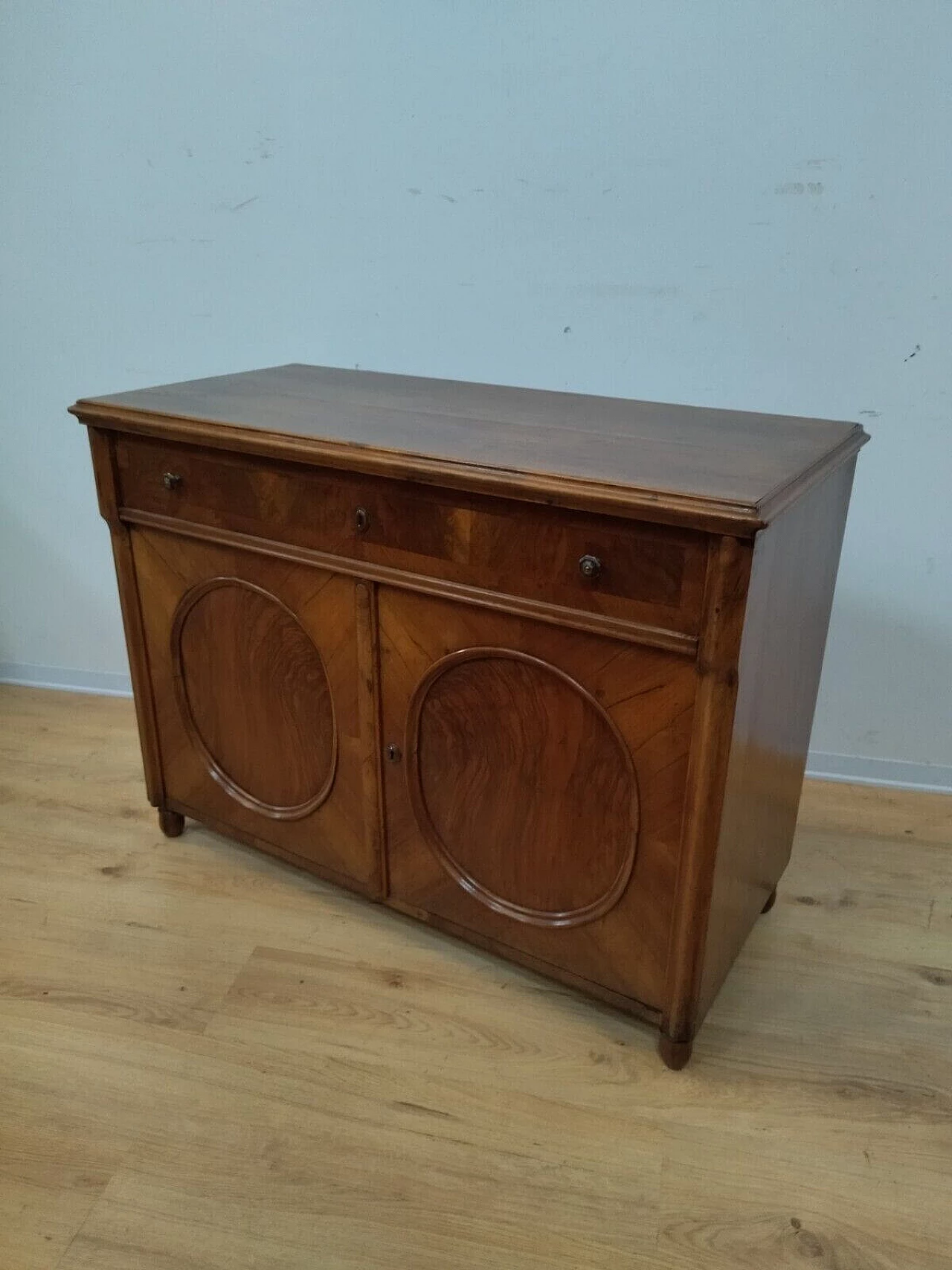 Walnut panelled sideboard with circular panelling, mid-19th century 16