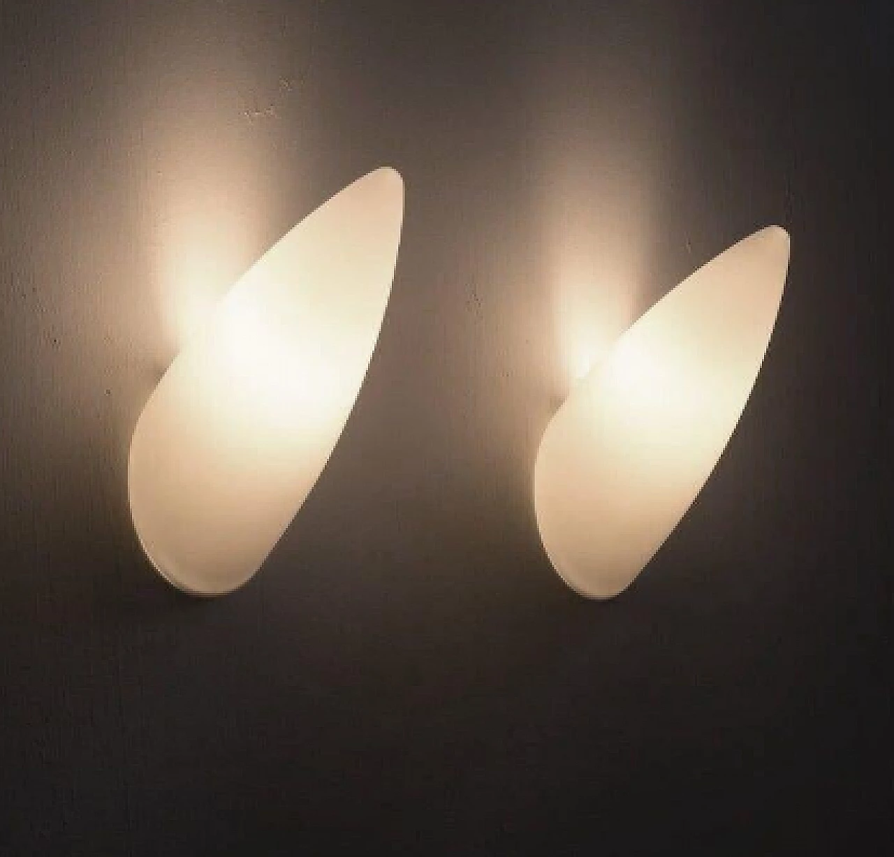 Pair of Luci Fair wall lights by Philippe Starck for Flos, 1980s 9