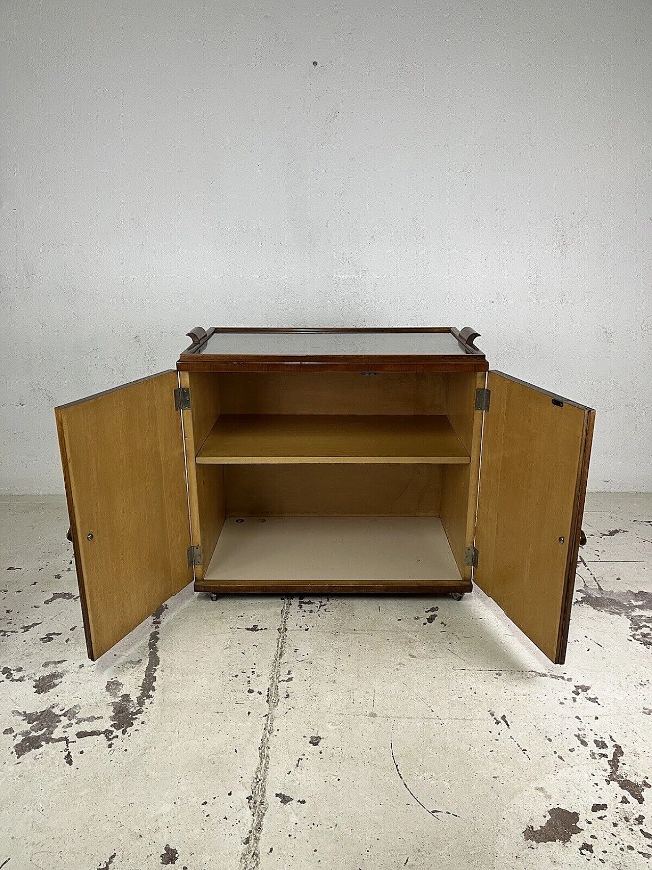 Wood, glass and brass bar cabinet with casters, 1970s 12