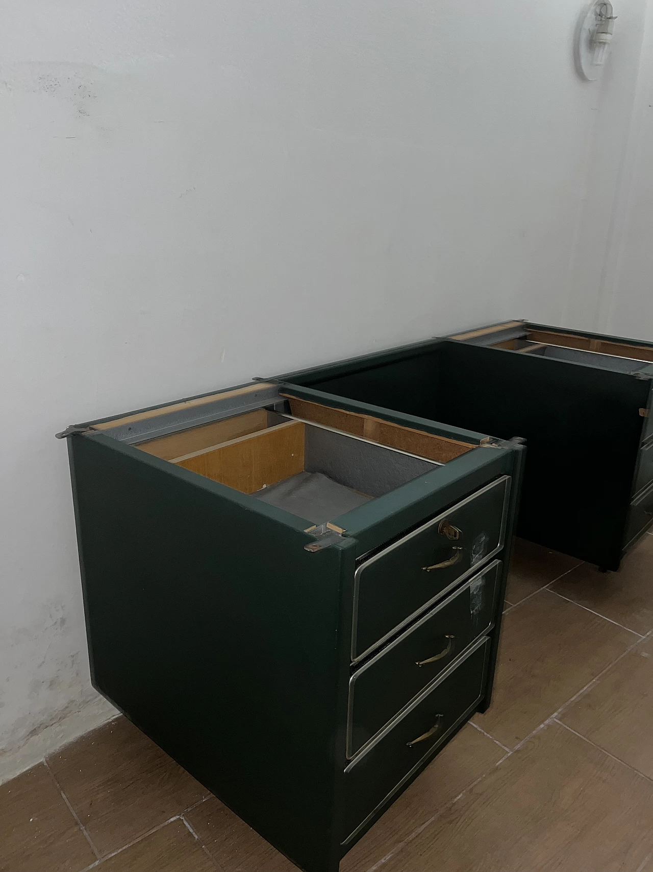 Desk in green leather by Umberto Mascagni, 1950s 6