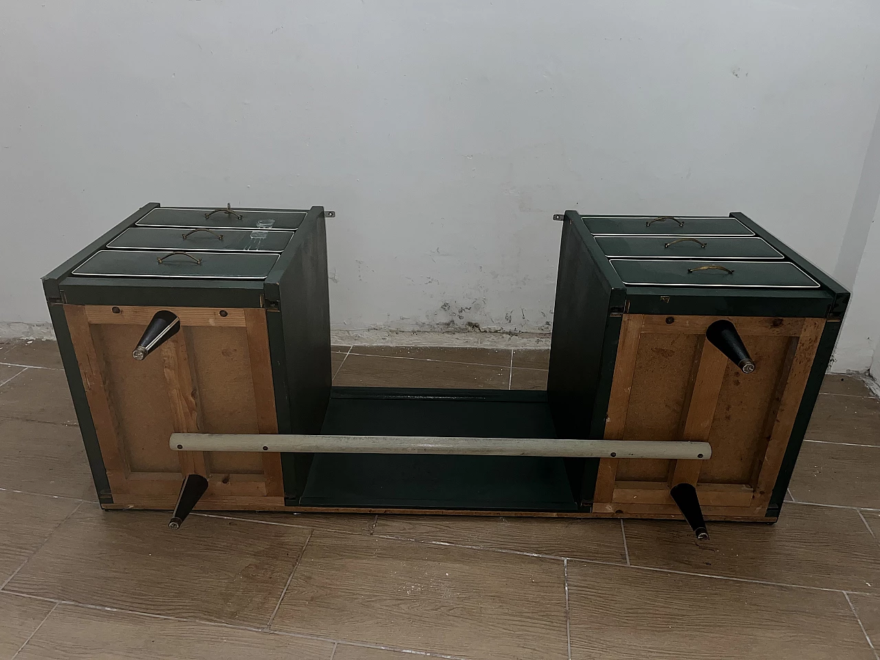 Desk in green leather by Umberto Mascagni, 1950s 12