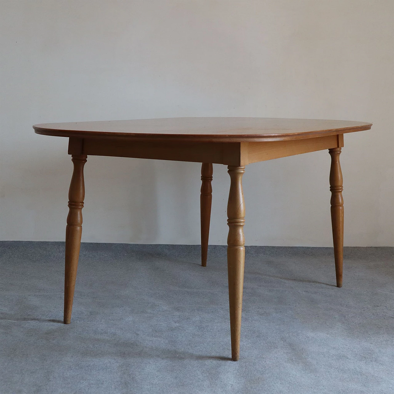 Table in solid beech by ISA Bergamo, 1960s 2