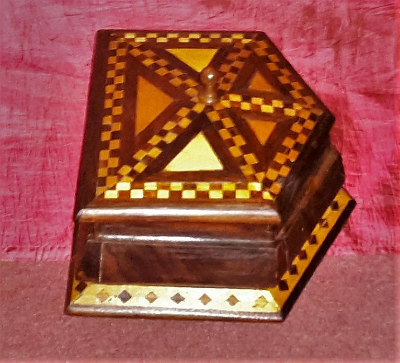 Wooden jewellery box, early 20th century 6