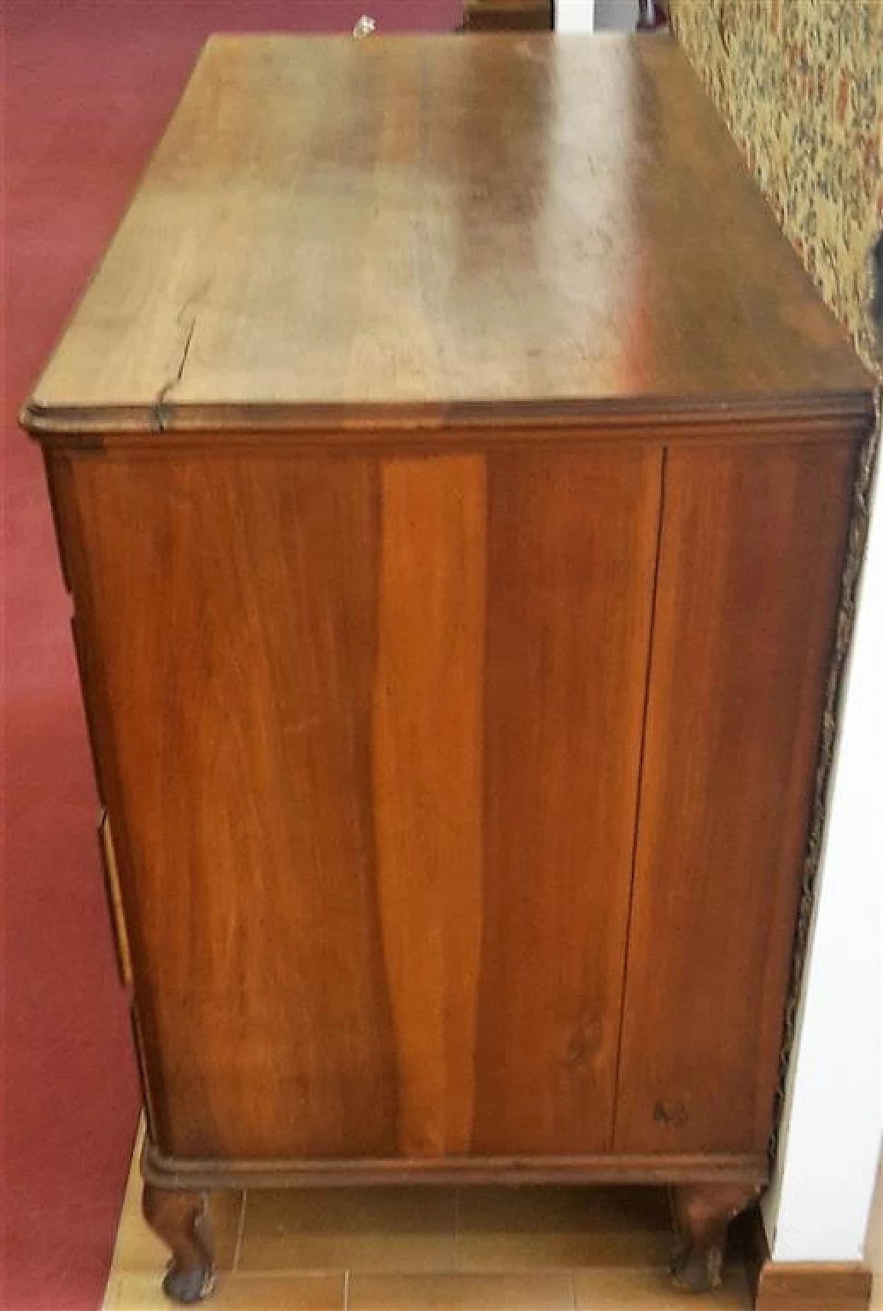 Venetian walnut dresser, 19th century 7