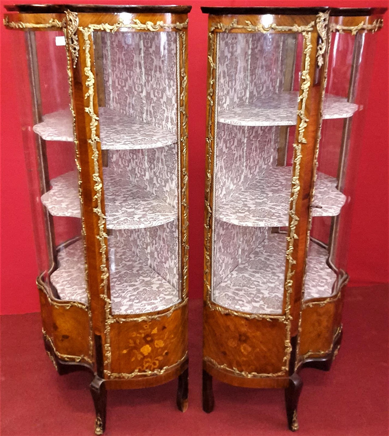 Pair of Napoleon III rosewood display cabinets, late 19th century 1