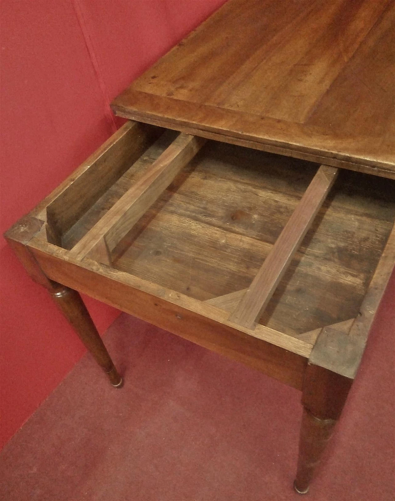 Extending walnut table, first half of 19th century 3