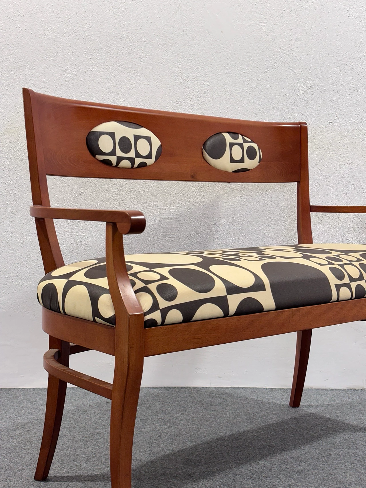 Two-seater wood and geometric fabric sofa, 1970s 2