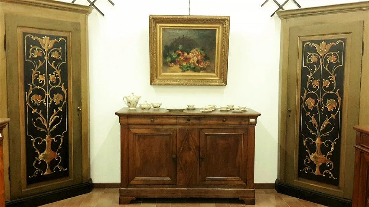 Pair of lacquered and painted walnut corner cabinets, 19th century 3