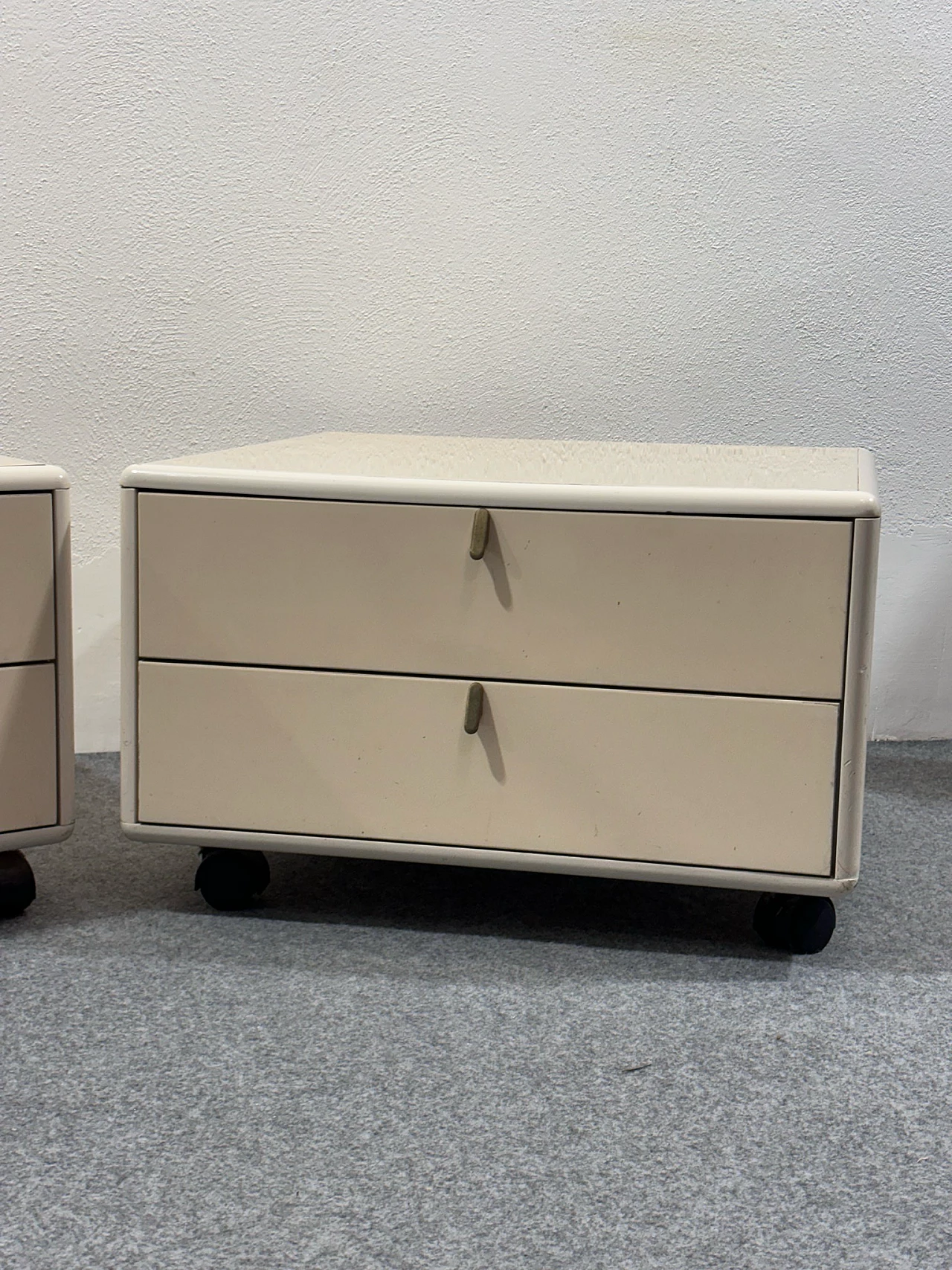 Pair of Henné bedside tables by George Coslin for Longato, 1970s 2