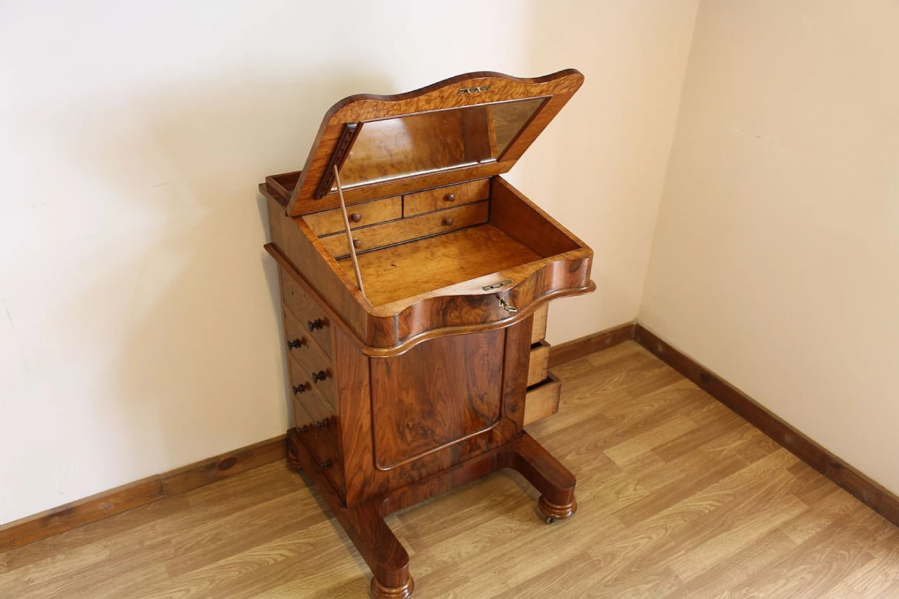 Davenport Victorian walnut writing desk, 19th century 2