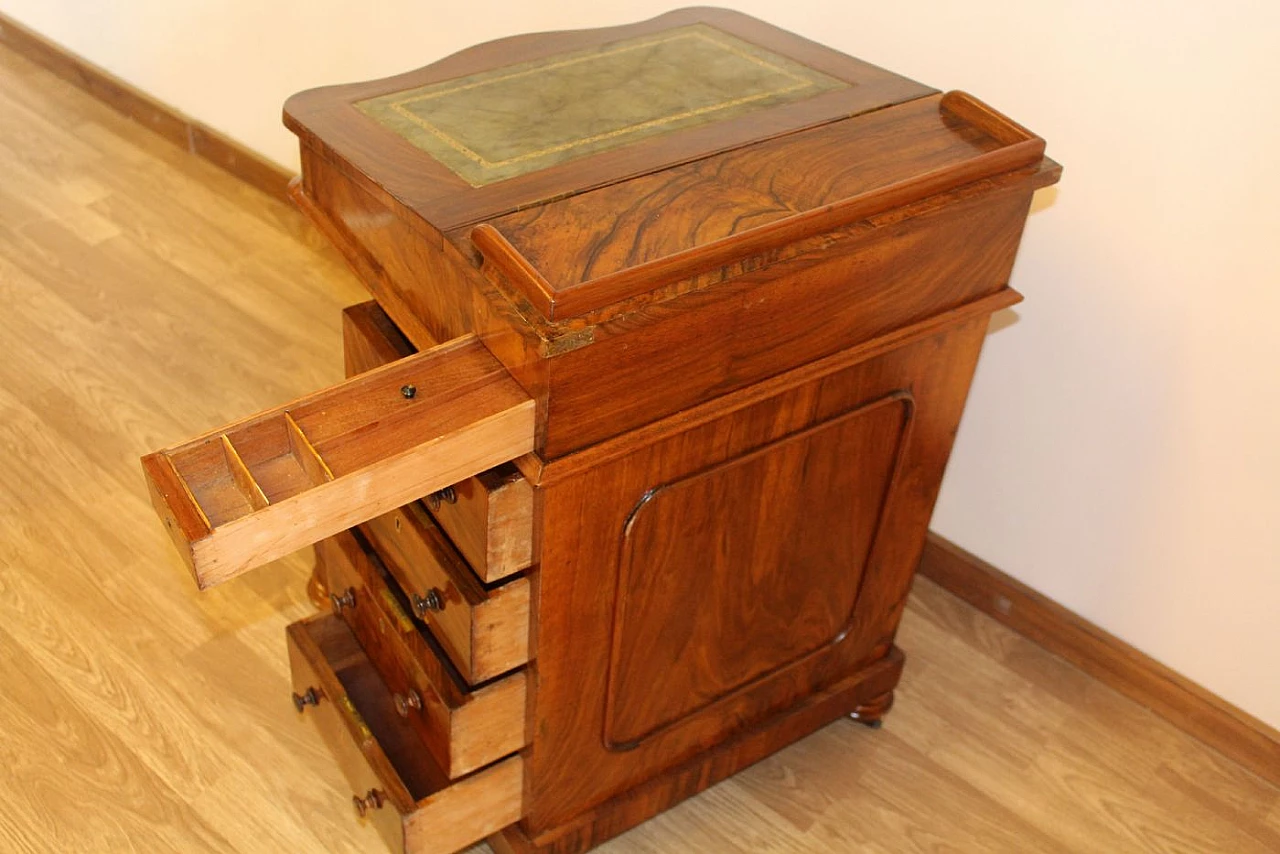 Davenport Victorian walnut writing desk, 19th century 4