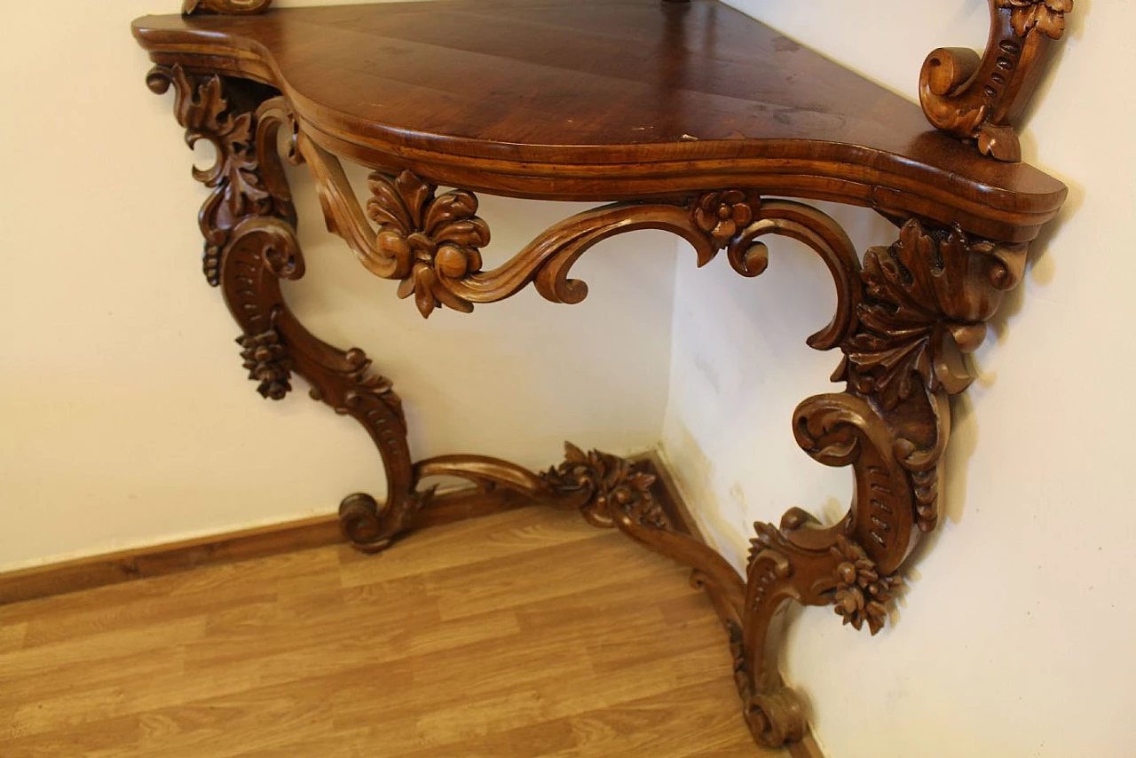 Louis Philippe carved walnut corner piece, 19th century 2