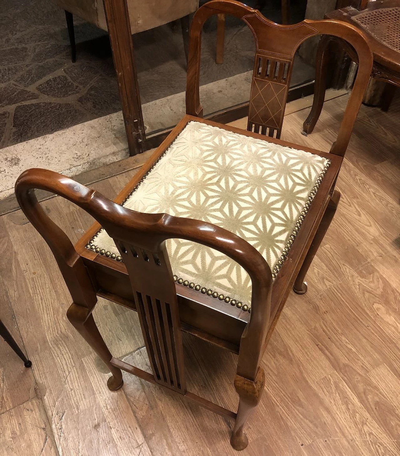 Mahogany storage bench with maple threads 1