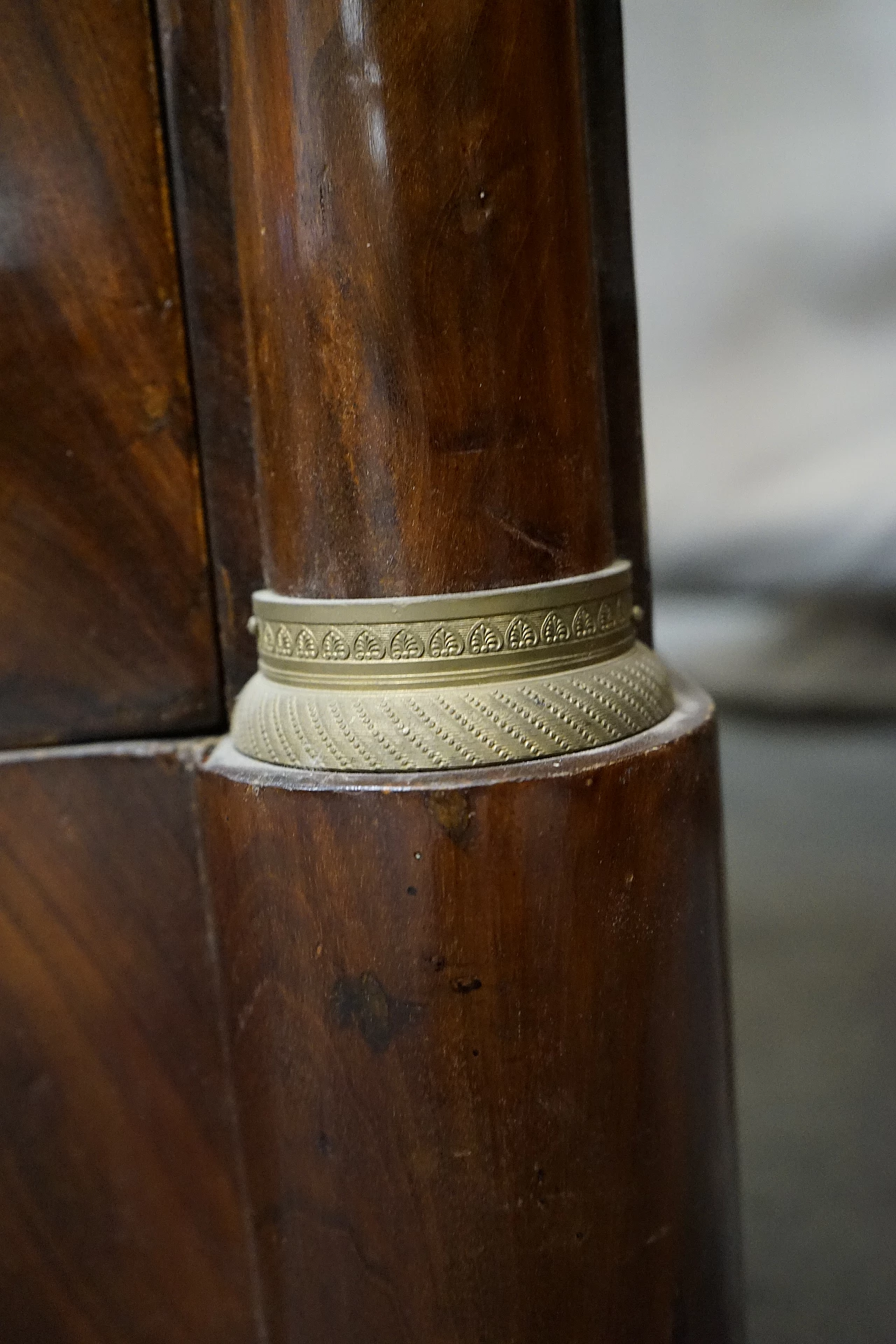 Empire chest of drawers in mahogany veneer, early 19th century 6