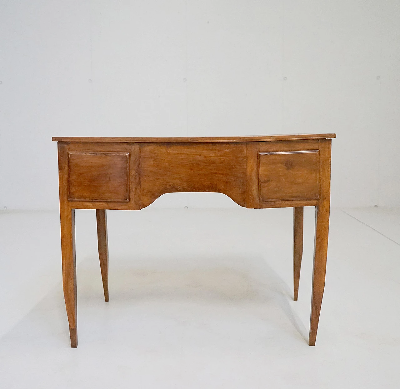 Solid walnut desk with three drawers and spiked legs, 18th century 1