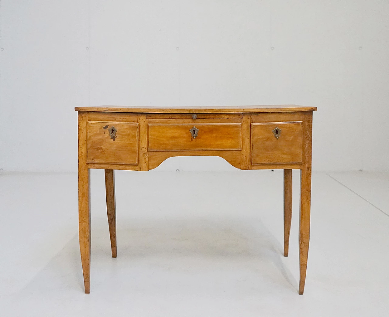 Solid walnut desk with three drawers and spiked legs, 18th century 2