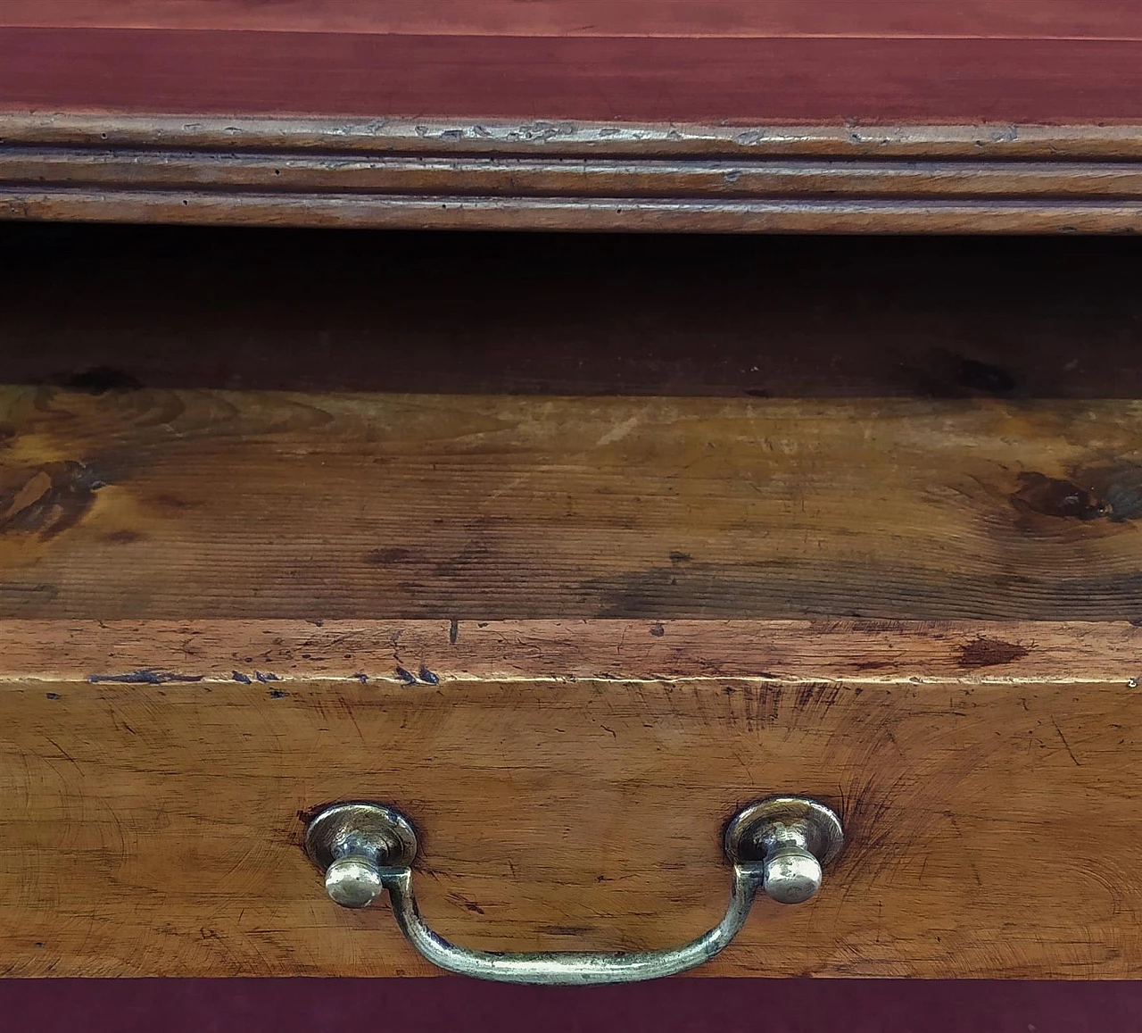 Walnut desk with drawers, first half of the 19th century 4