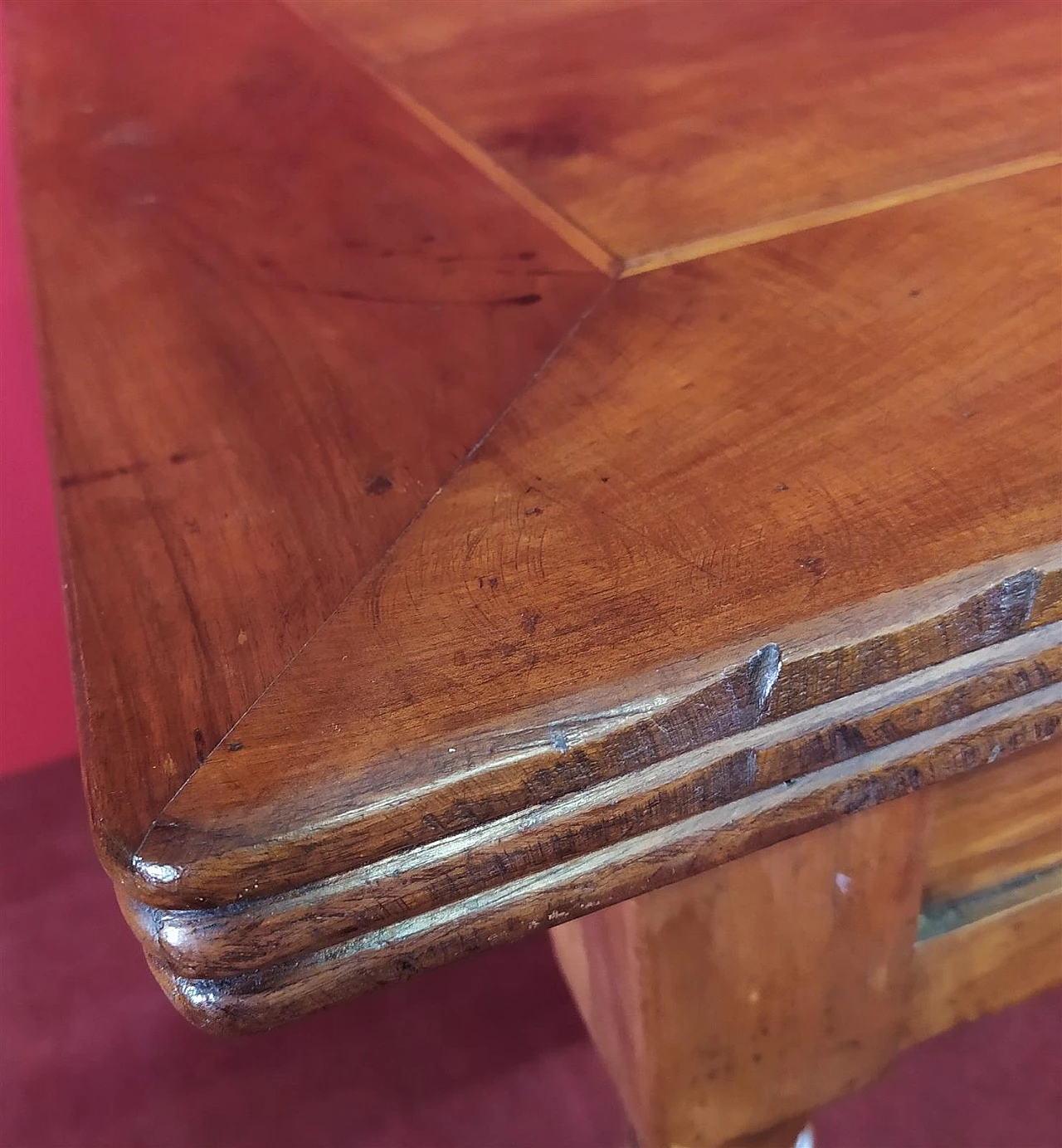 Walnut desk with drawers, first half of the 19th century 5