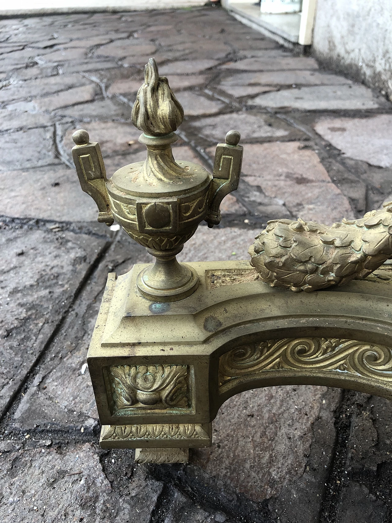 Pair of iron and gilded bronze fireplace andirons, 19th century 7