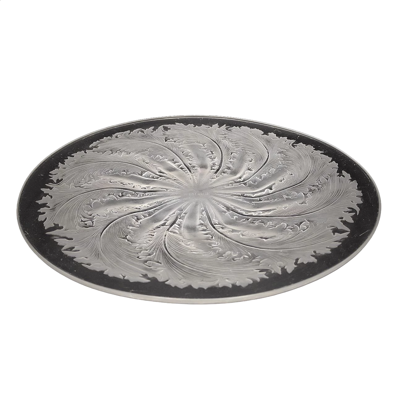 Chicoree plate in opalescent glass by Lalique, 1920s 7