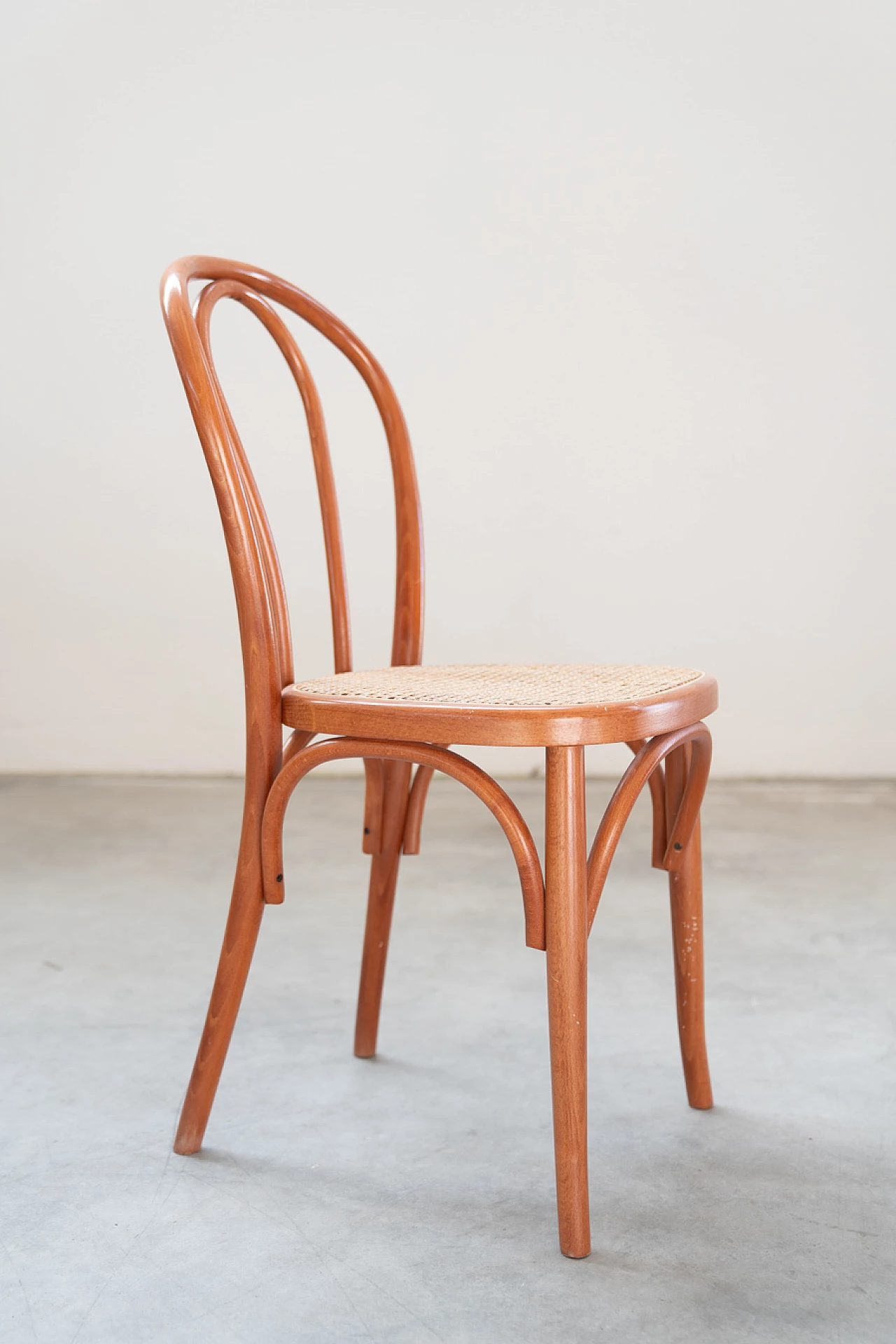 Sedia in faggio curvato e seduta in paglia in stile Thonet, anni '90 8