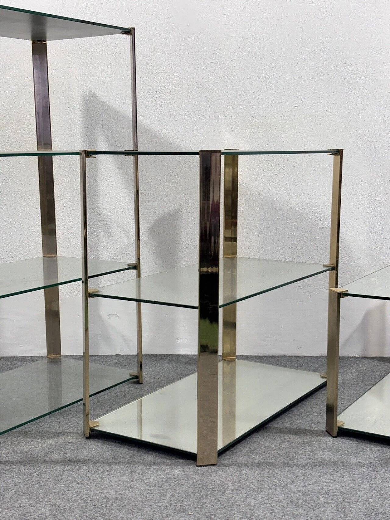 3 Display cabinets in the style of Gallotti & Radice, 1970s 3