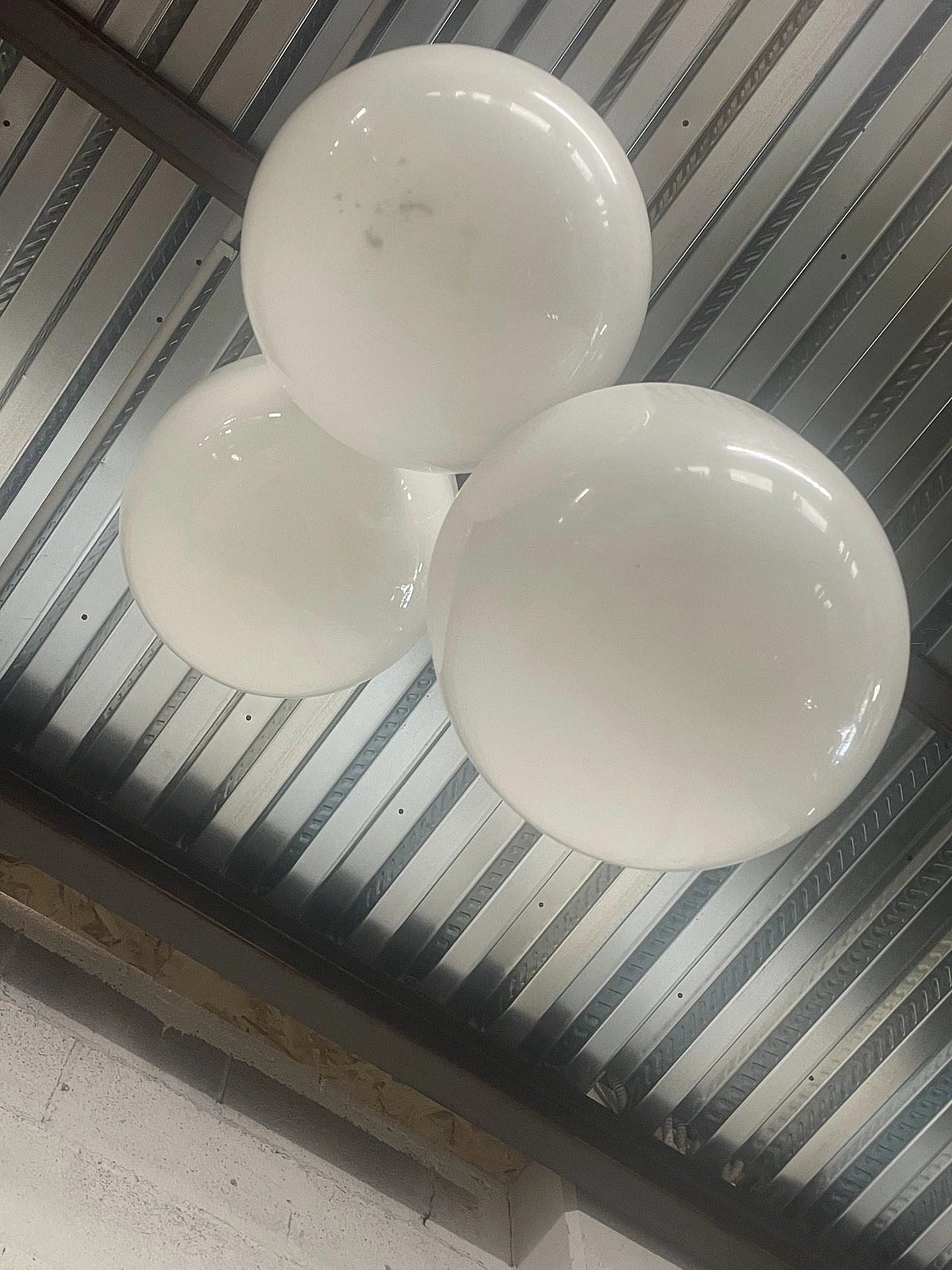 Lampadario a tre luci in metallo e plastica di Esperia, anni '70 17