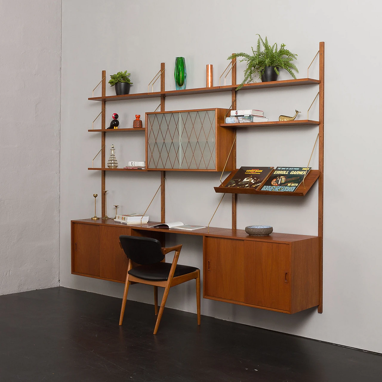 Modular teak hanging bookcase in the style of P. Cadovius, 1960s 5