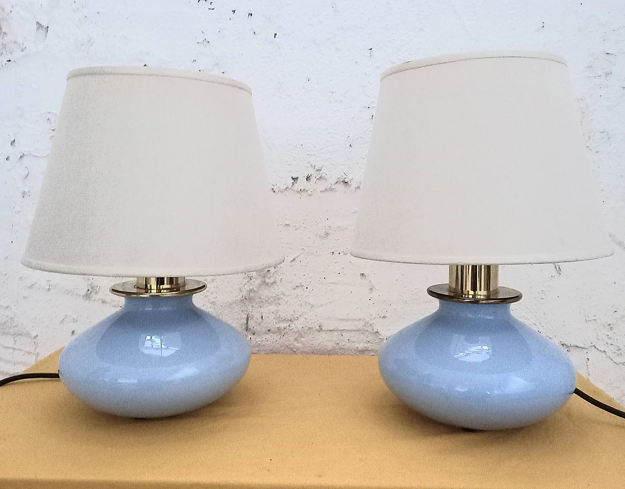 Pair of glass and brass table lamps for VeArt, 1989 5