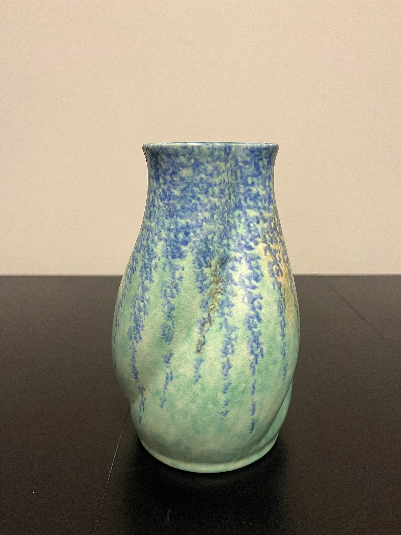 Green and blue ceramic vase 1