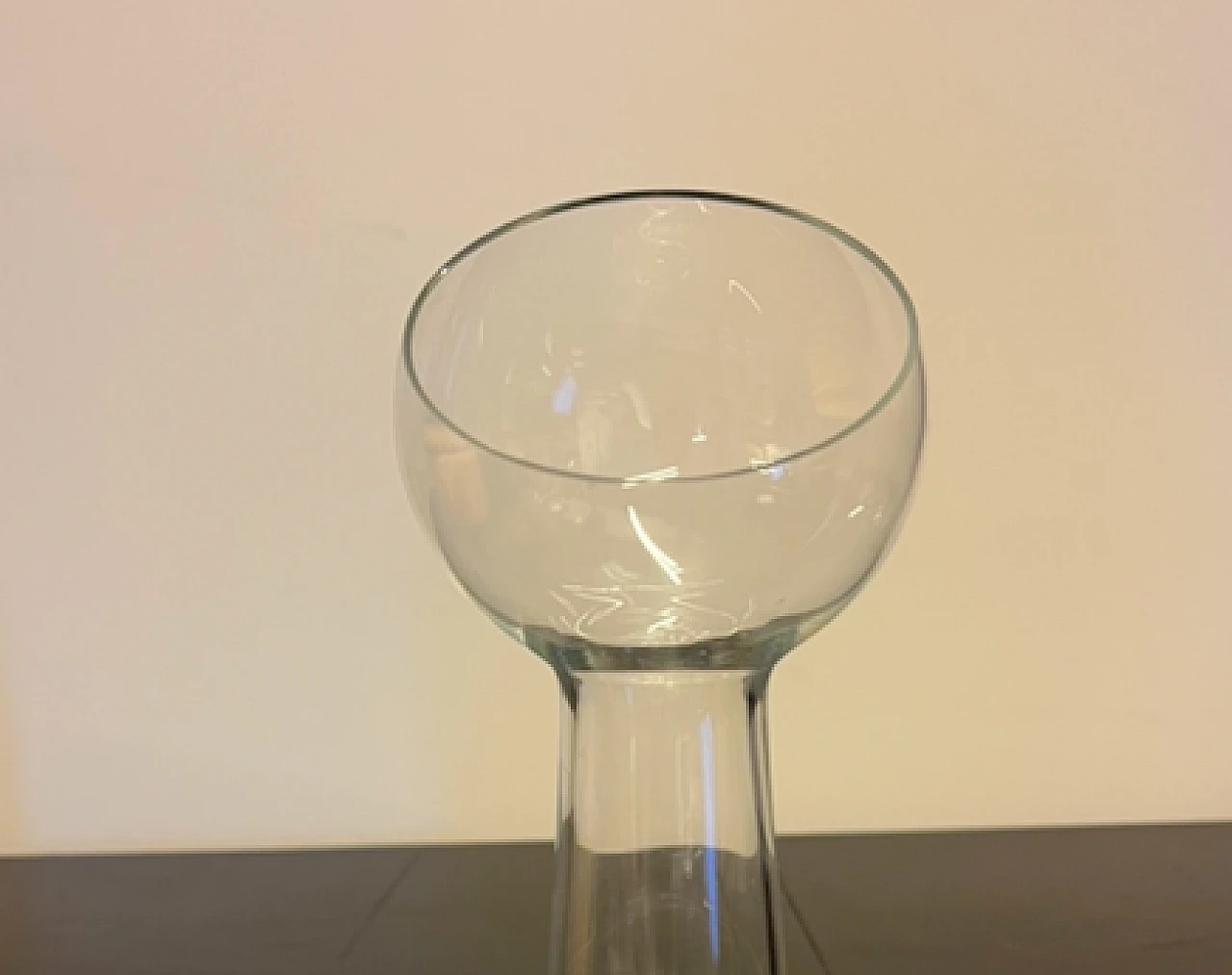 Glass vase 2