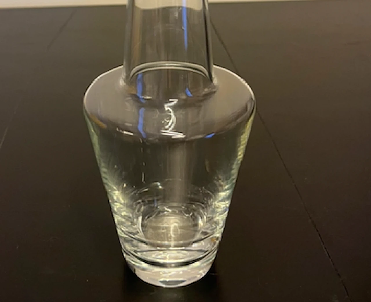 Glass vase 3