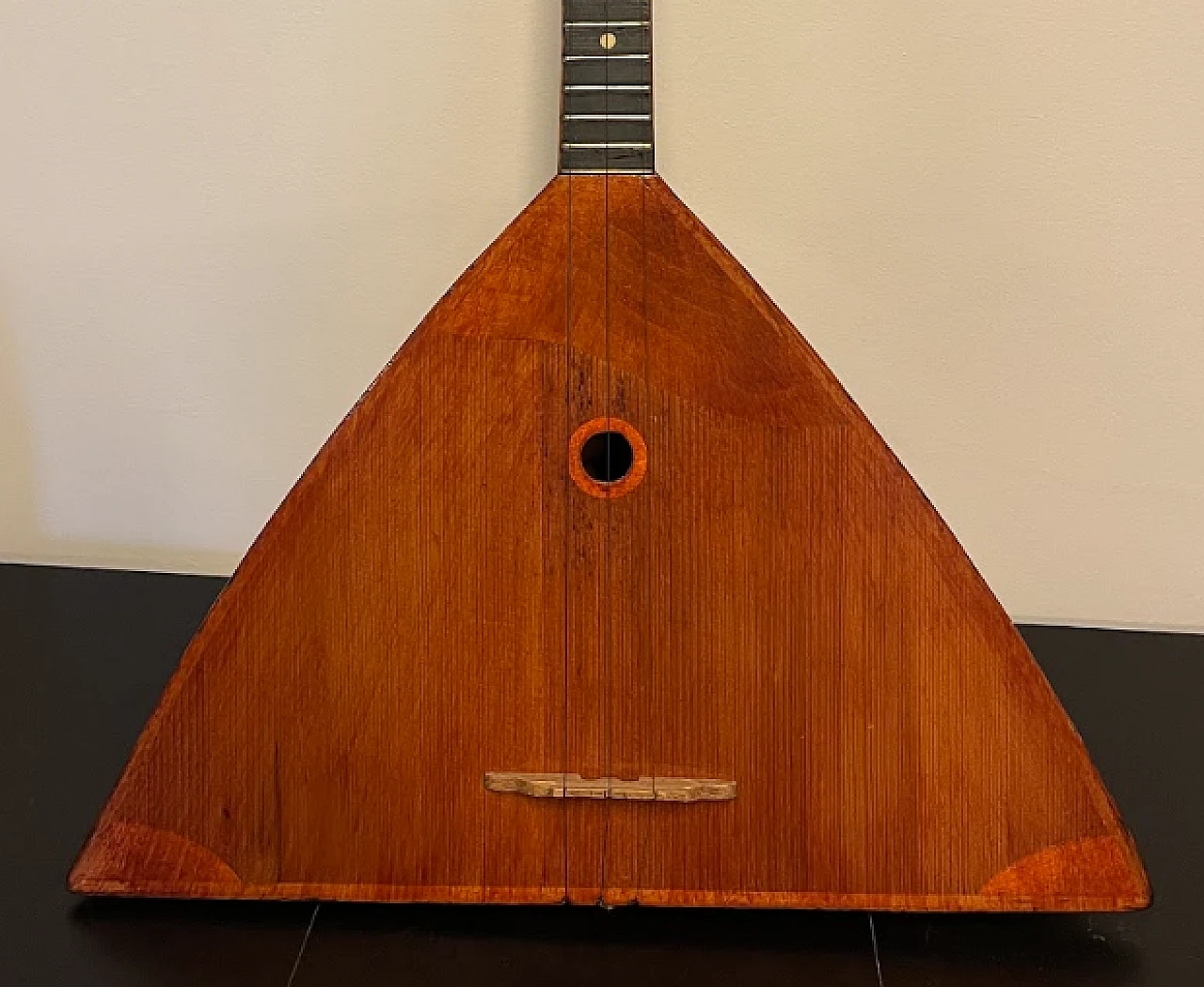 Musical instrument Balalaika 3