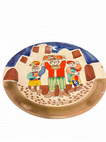 Dinner plate with 3 people painted