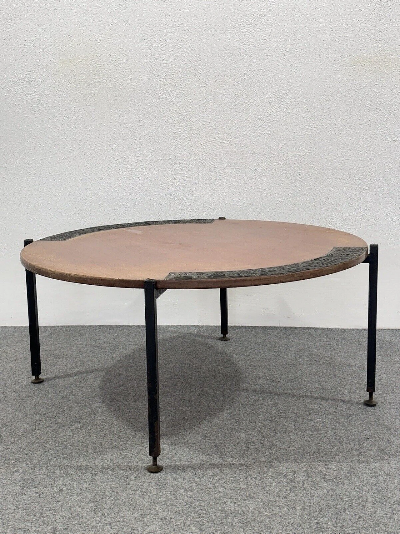 Round metal and wood coffee table by Silvio Cavatorta, 1960s 2