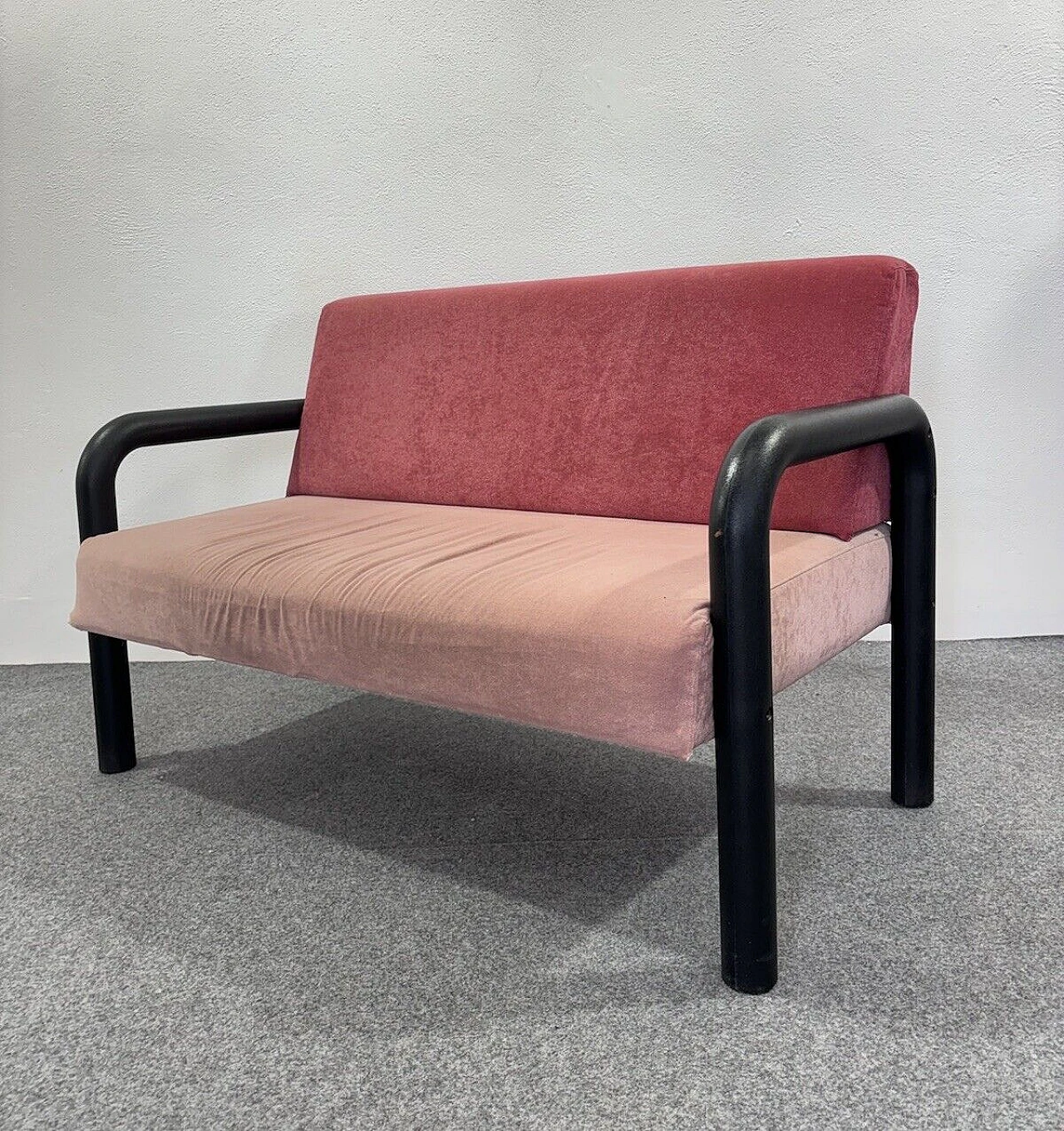 Expanded polyurethane and pink fabric two-seater sofa, 1980s 9