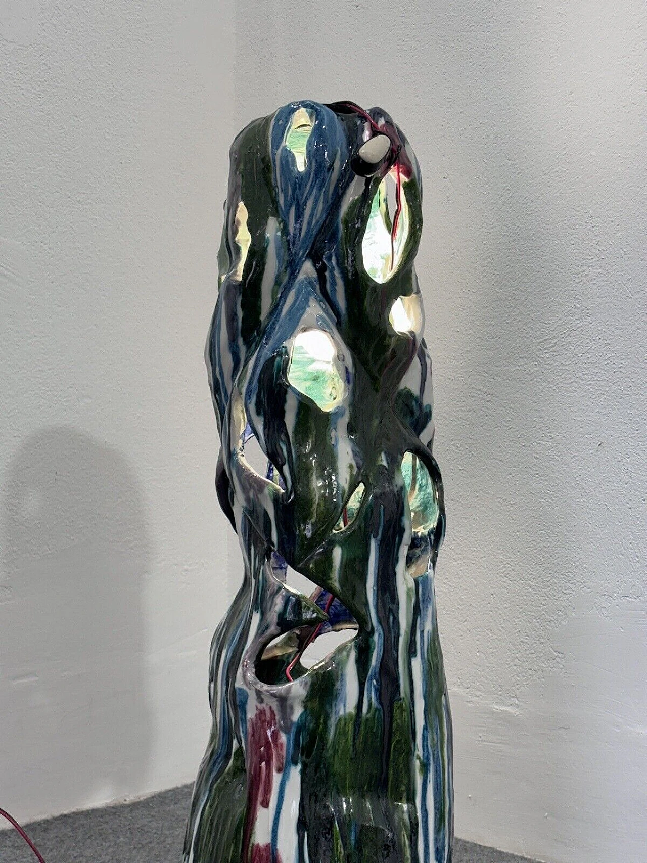 Lampada da tavolo in ceramica attribuita a Ernesto Treccani, anni '60 5