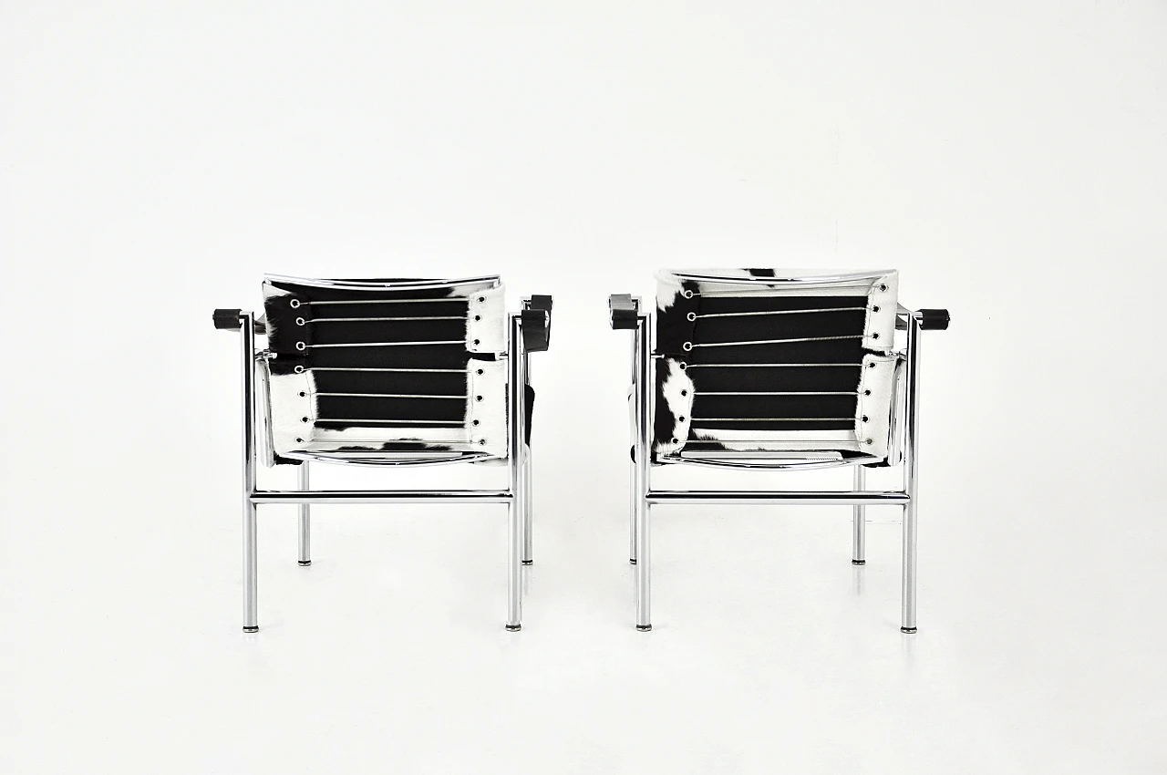 Pair of leather LC1 armchairs by Le Corbusier for Cassina, 1970s 5