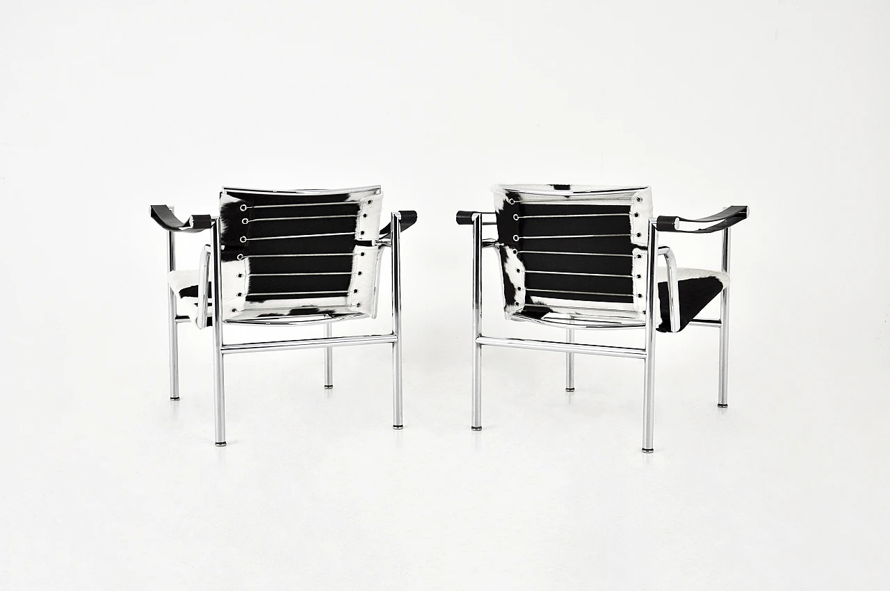 Pair of leather LC1 armchairs by Le Corbusier for Cassina, 1970s 8