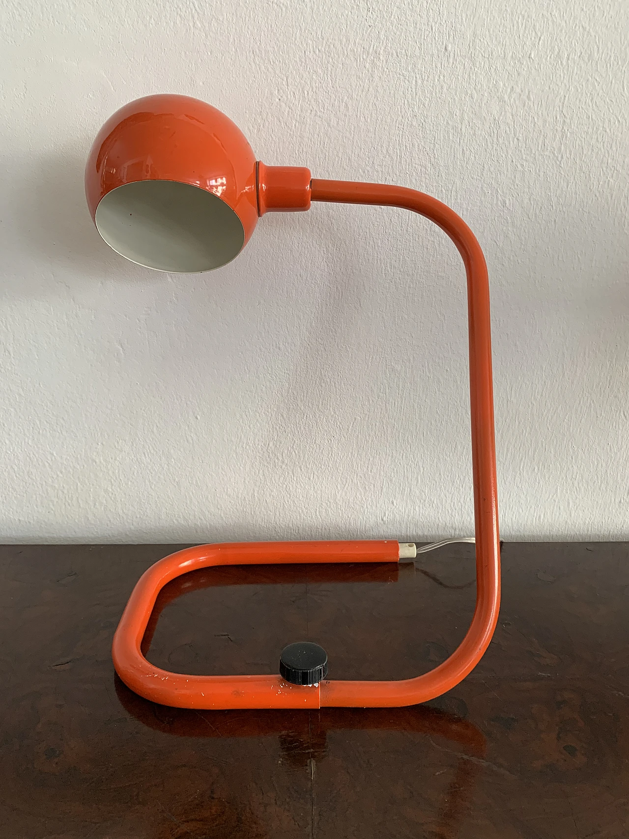 Hebi adjustable orange table lamp, 1970s 6