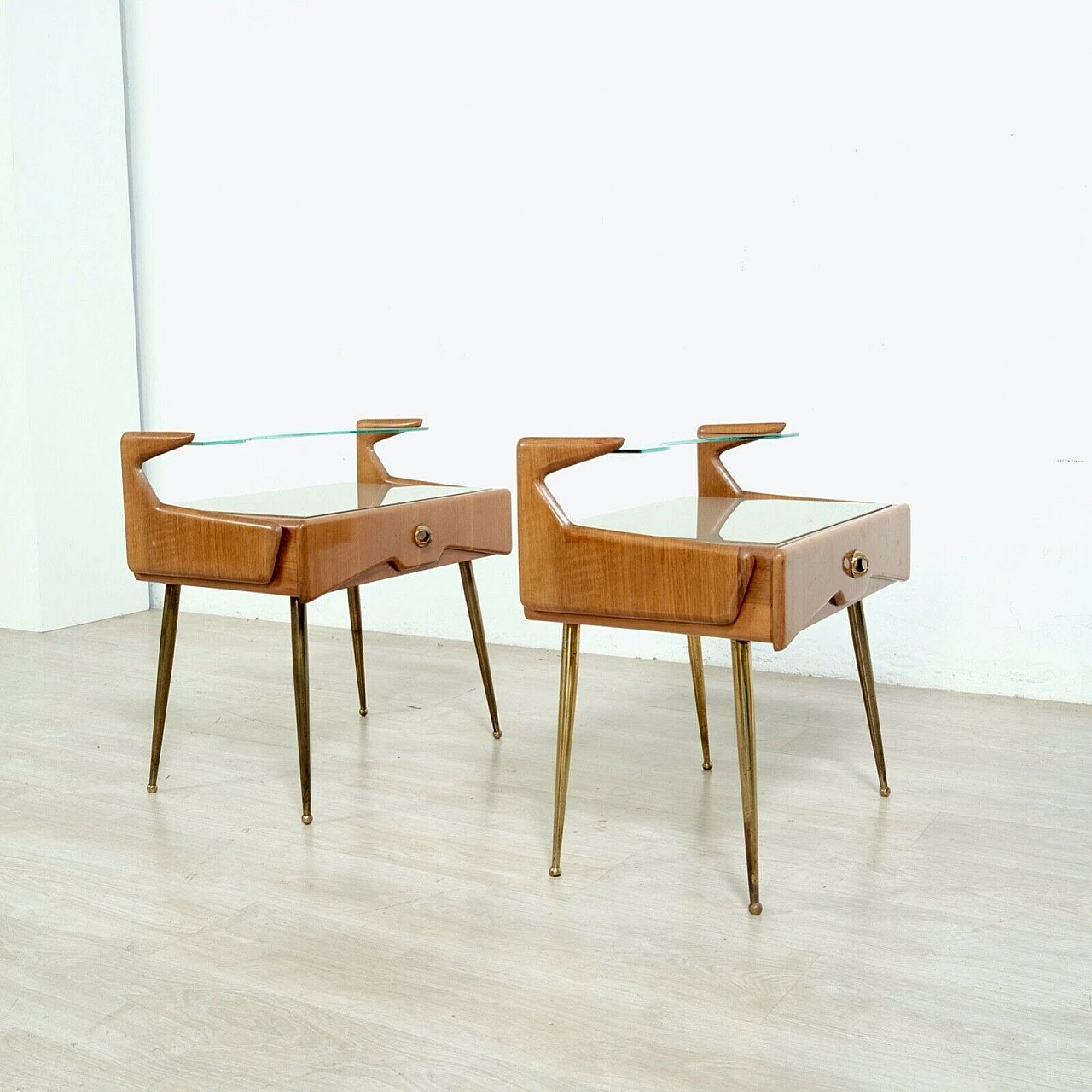 Pair of wood, brass and glass bedside tables with shelf, 1950s 3