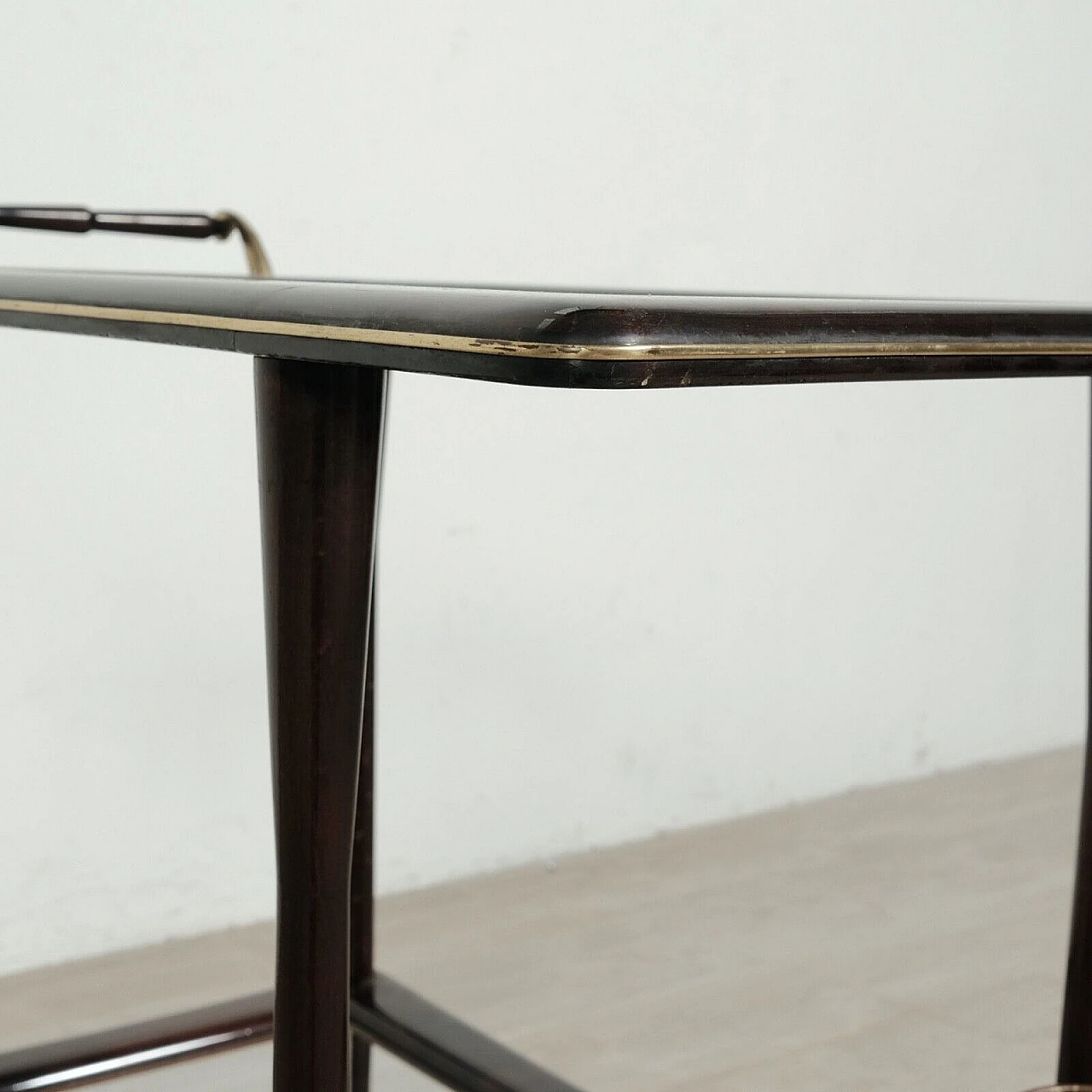 Mahogany veneered wood, glass and brass bar cart, 1960s 8