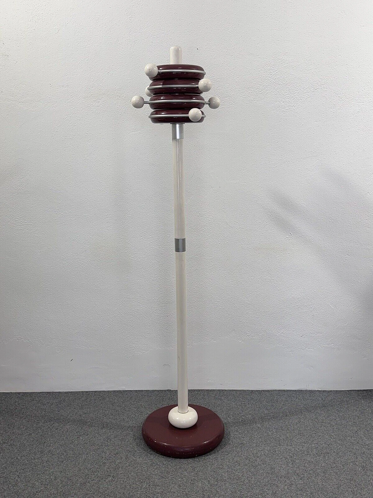 Space Age lacquered wood floor coat rack, 1970s 1