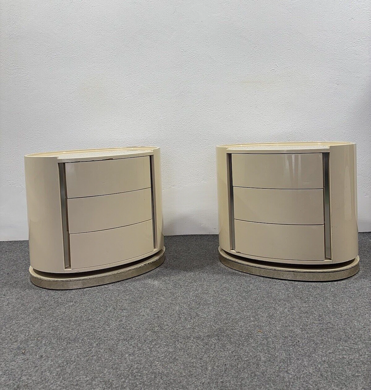 Pair of Space Age bedside tables in the style of Karl Springer, 1970s 1