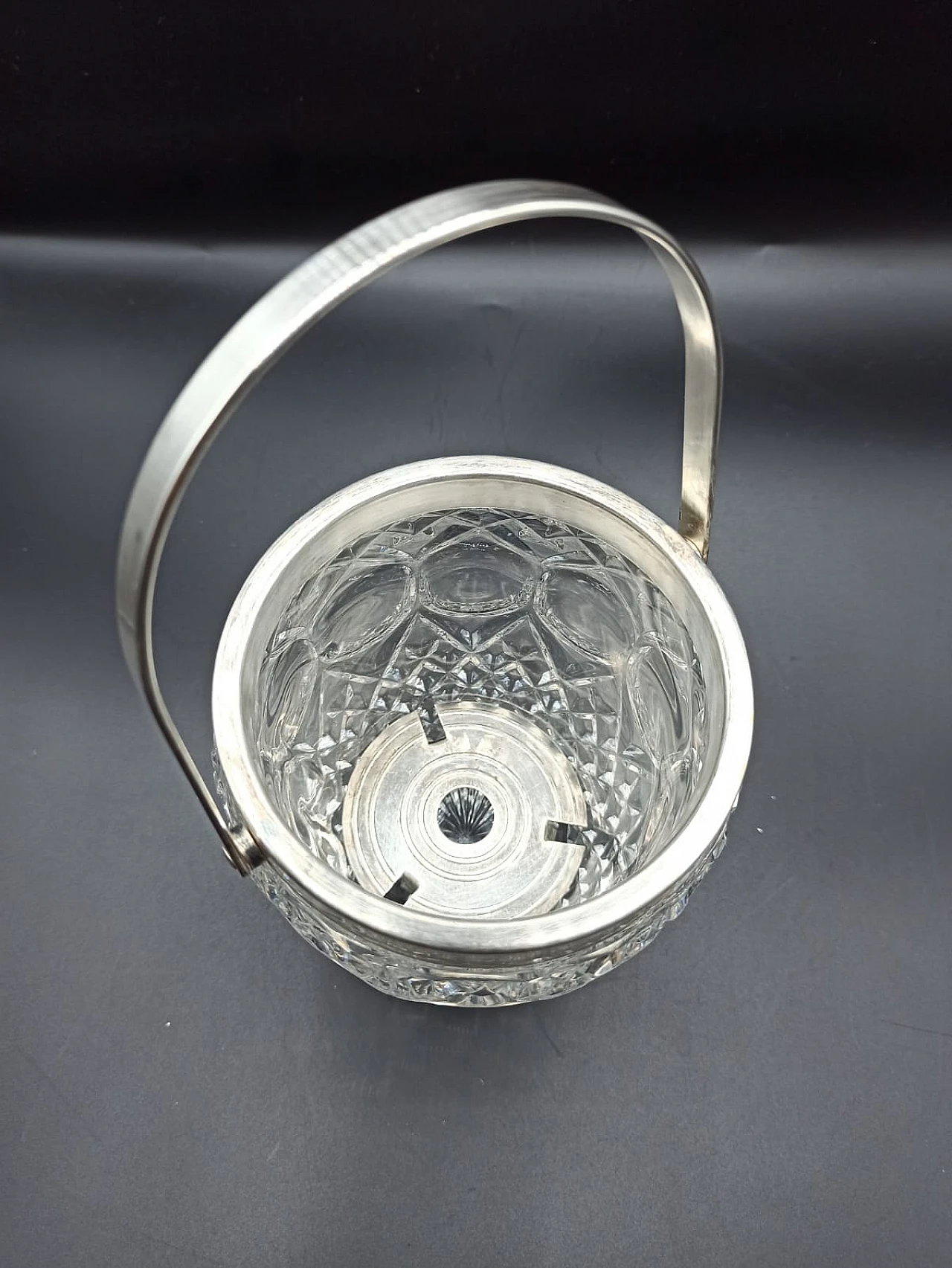 Ice bucket in crystal and silver, 1960s 4