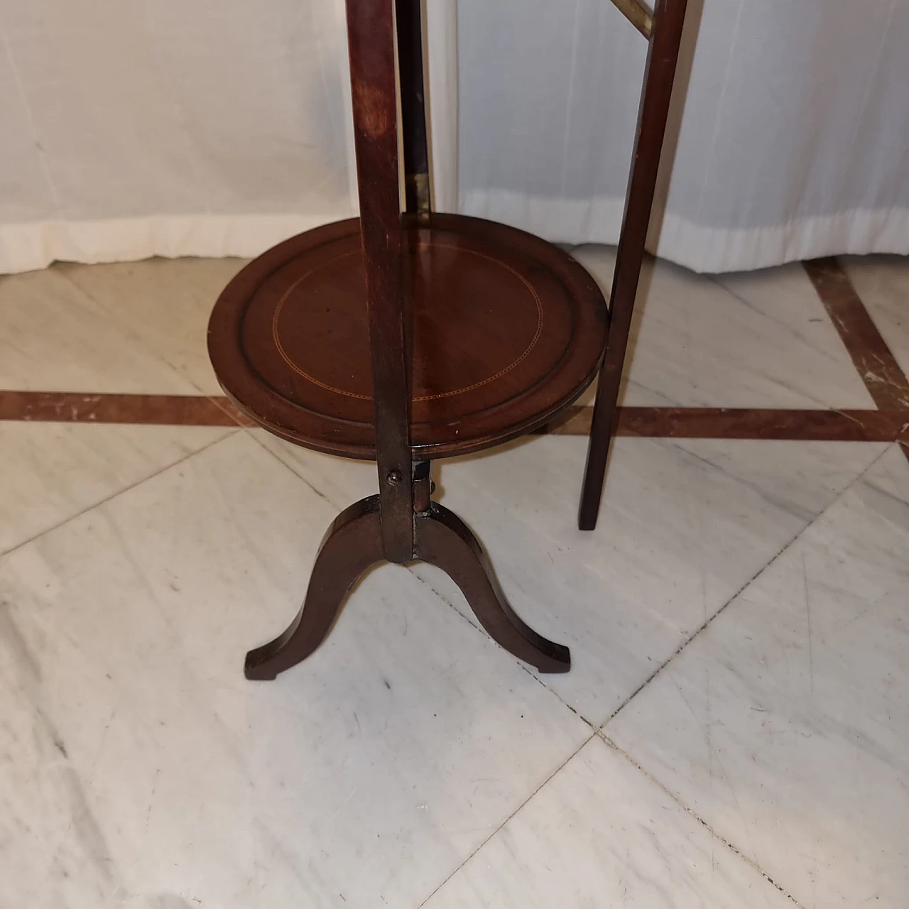 Folding valet stand with shelves in mahogany 3