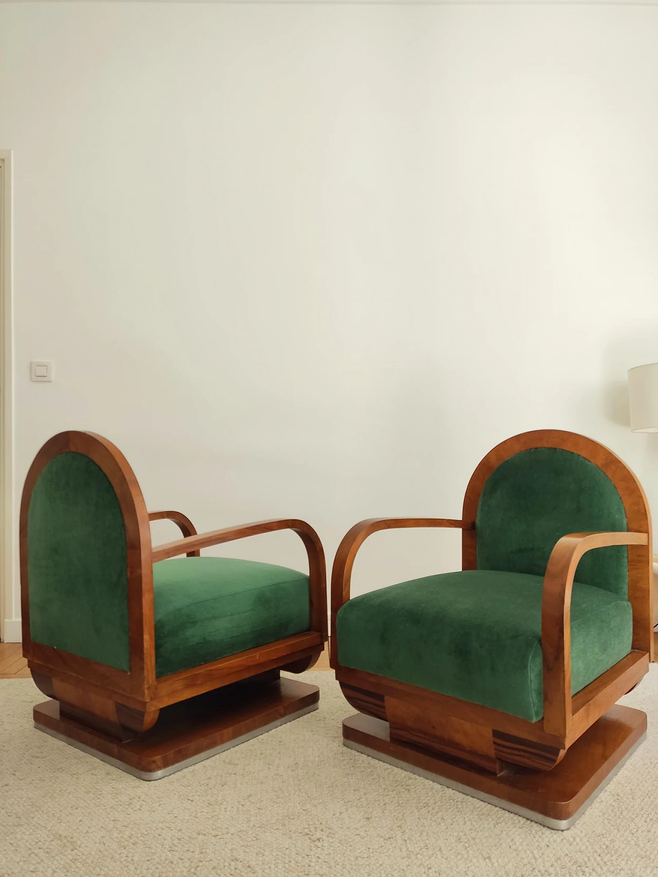 Pair of Art Deco wood and green fabric armchairs, 1930s 4